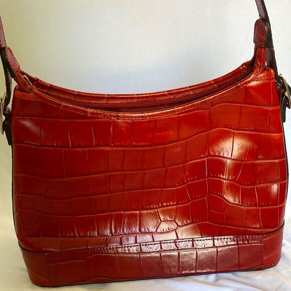 El Portal Genuine Leather Croc Embossed Handbag - Picture 2 of 11